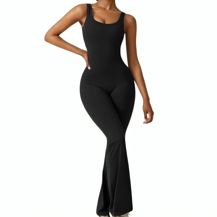 Kyliams | Aansluitende jumpsuit met brede pijpen