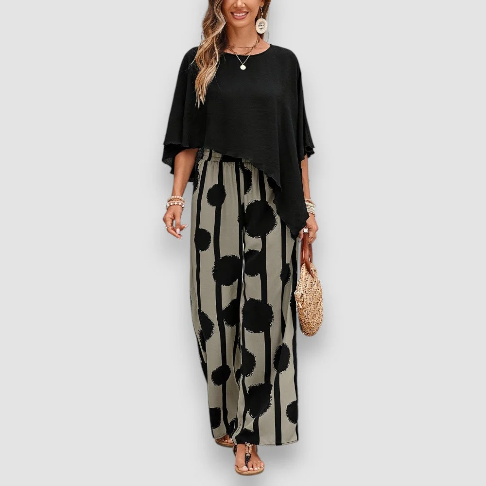 Claudia – Stijlvolle Twee-delige Set met Asymmetrische Top voor Dames