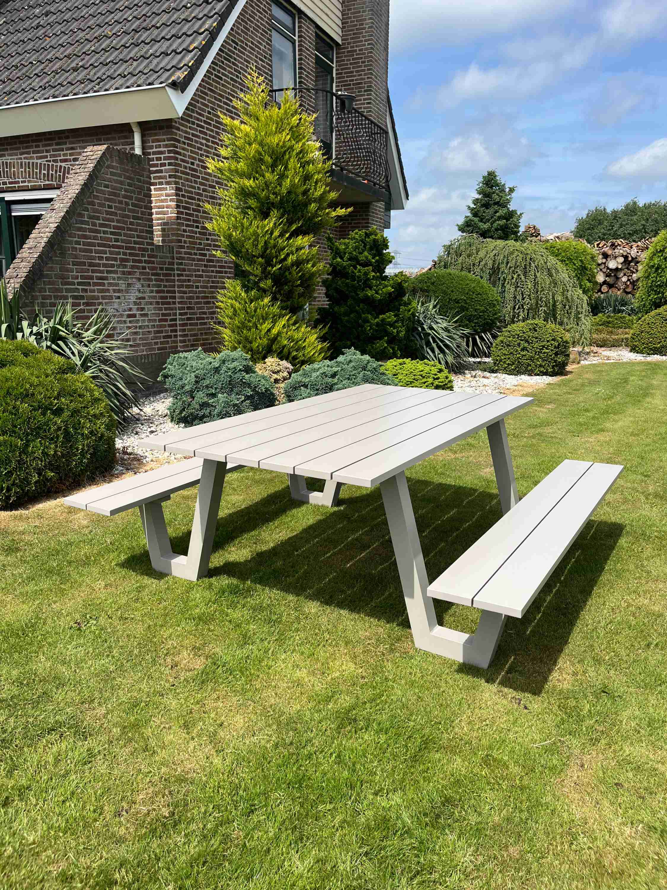 Picknicktafel London | Lichtgrijs | Aluminium | 180 cm
