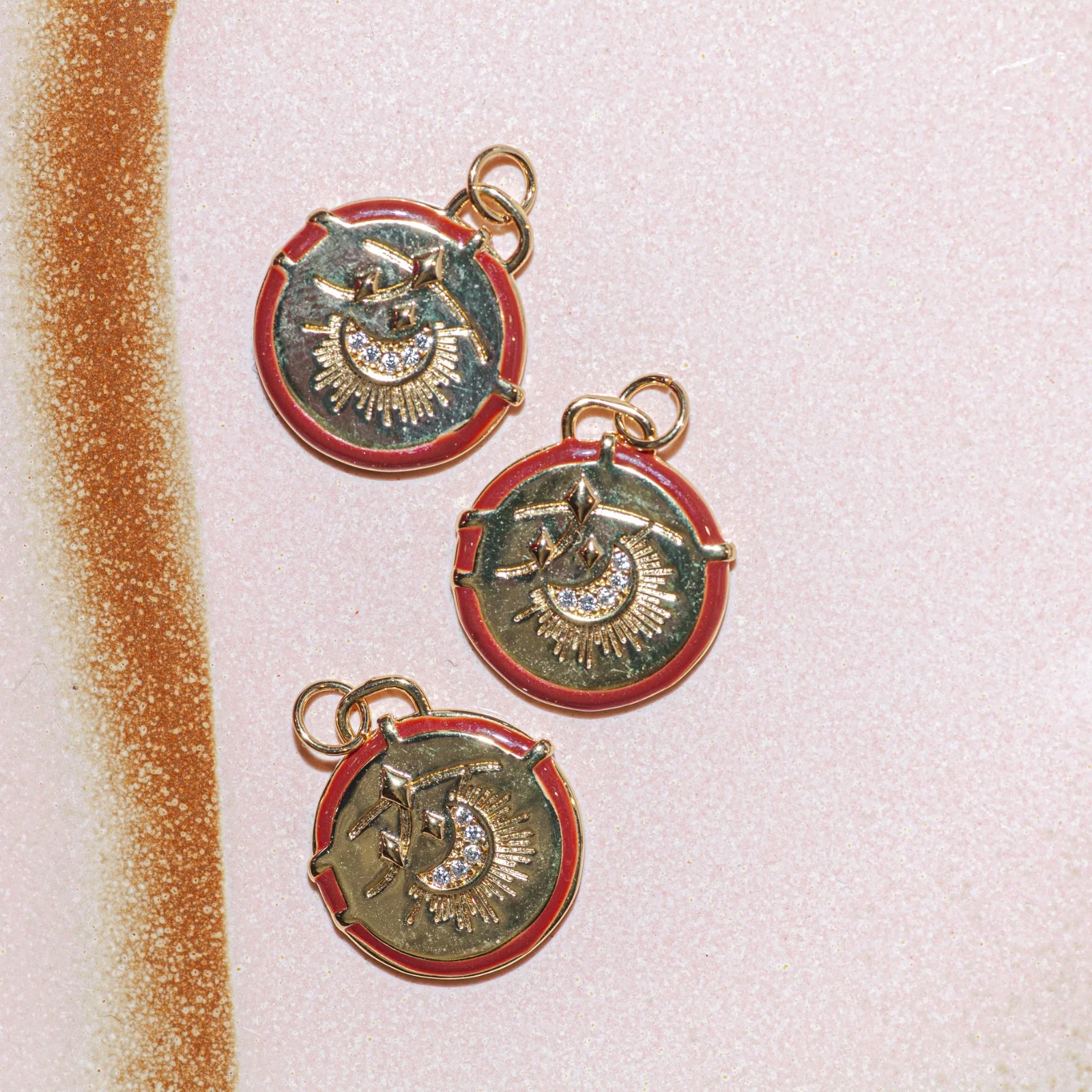 Bedel Munt Maan | 18K Gold Filled Bedel Munt Maan | 18K Gold Filled