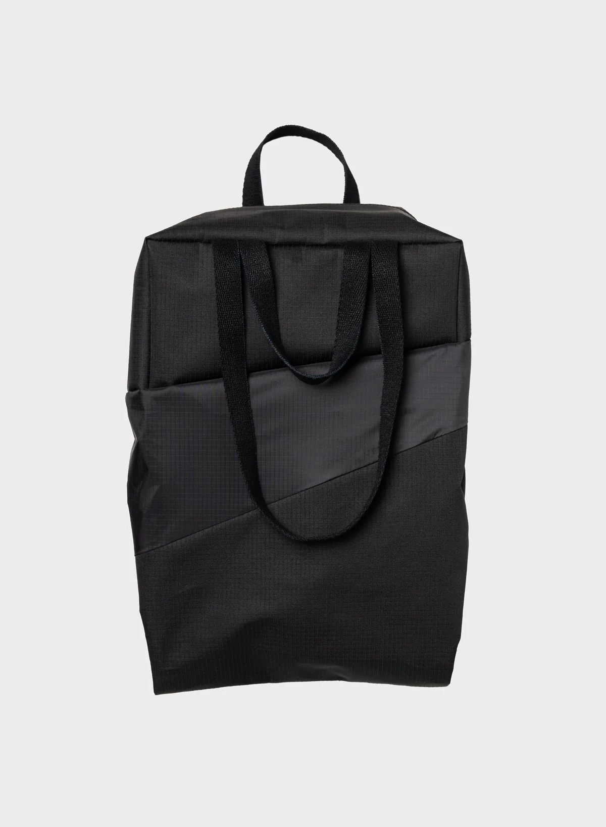 The New Tote Bag Black & Black Medium
