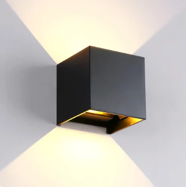 LuxeLumen Waterdichte Wandlamp | Verstelbare stralingshoek voor optimale verlichting