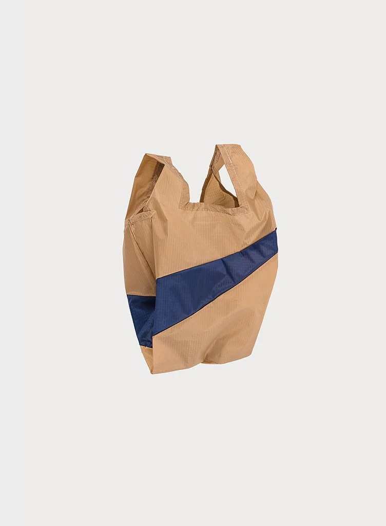 The New Shopping Bag Camel & Navy Small The New Shopping Bag Camel & Navy Small