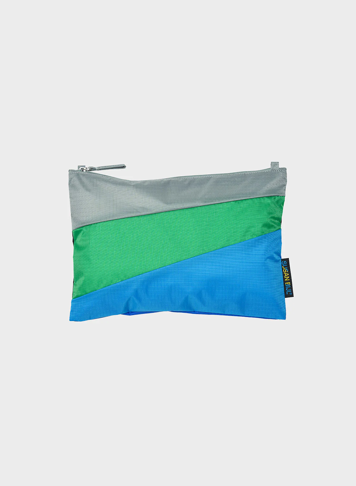 The New Pouch Multi Wena Medium The New Pouch Multi Wena Medium