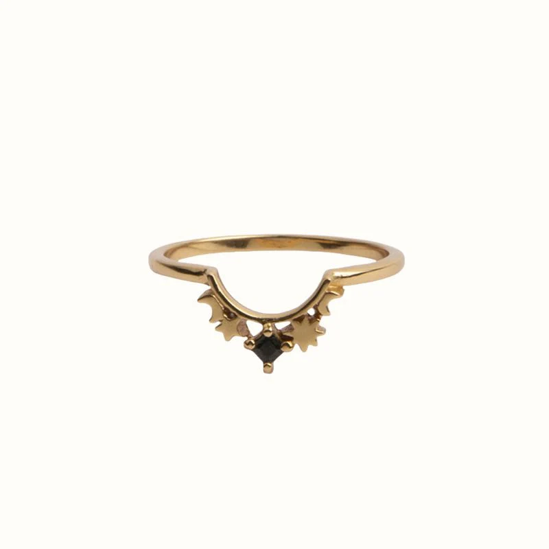 Magique silver or goldplated ring kroon ster zwart