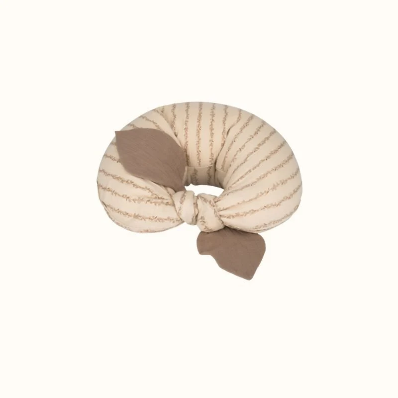 Nursing pillow – leaves stripe