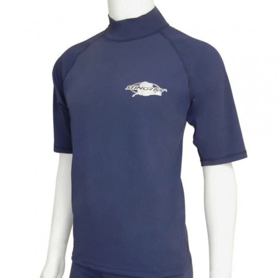 Stingray – Unisex – UV Surfshirt- korte mouw – Donker blauw Stingray – Unisex – UV Surfshirt- korte mouw – Donker blauw